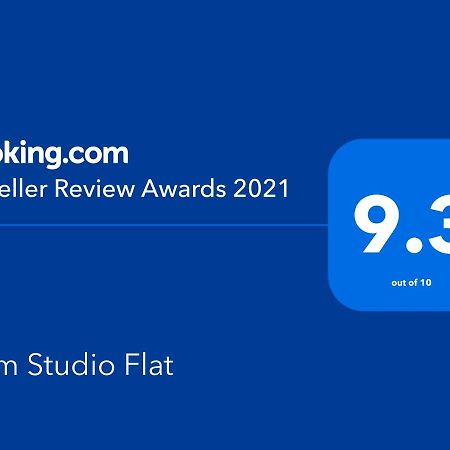 Intim Studio Flat Arad Ngoại thất bức ảnh
